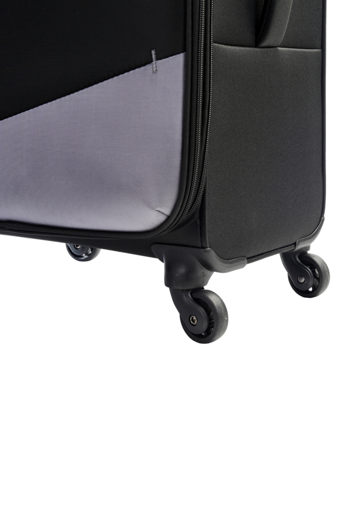 American Tourister Check-in Luggage