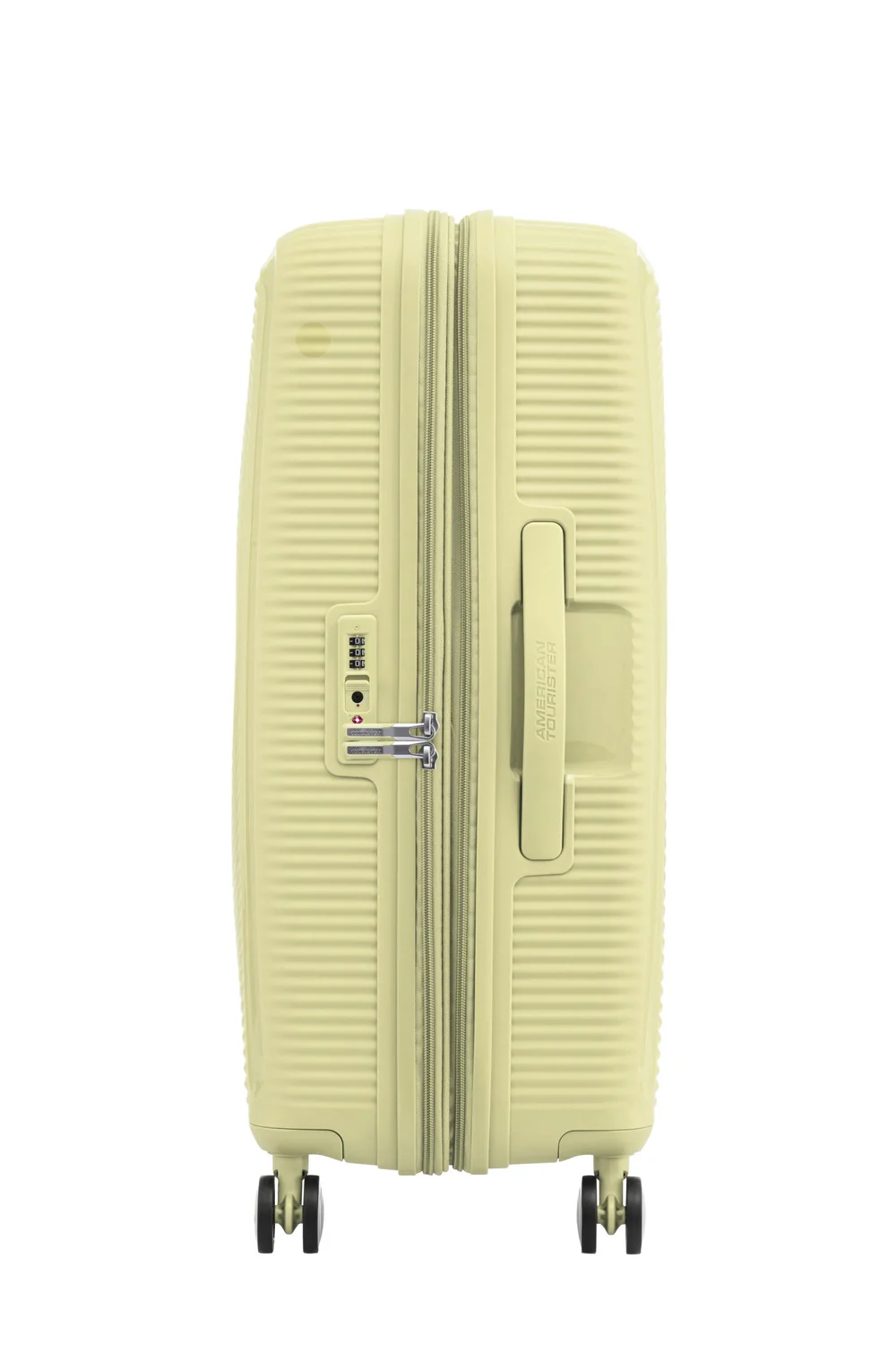 American Tourister Check-in Luggage