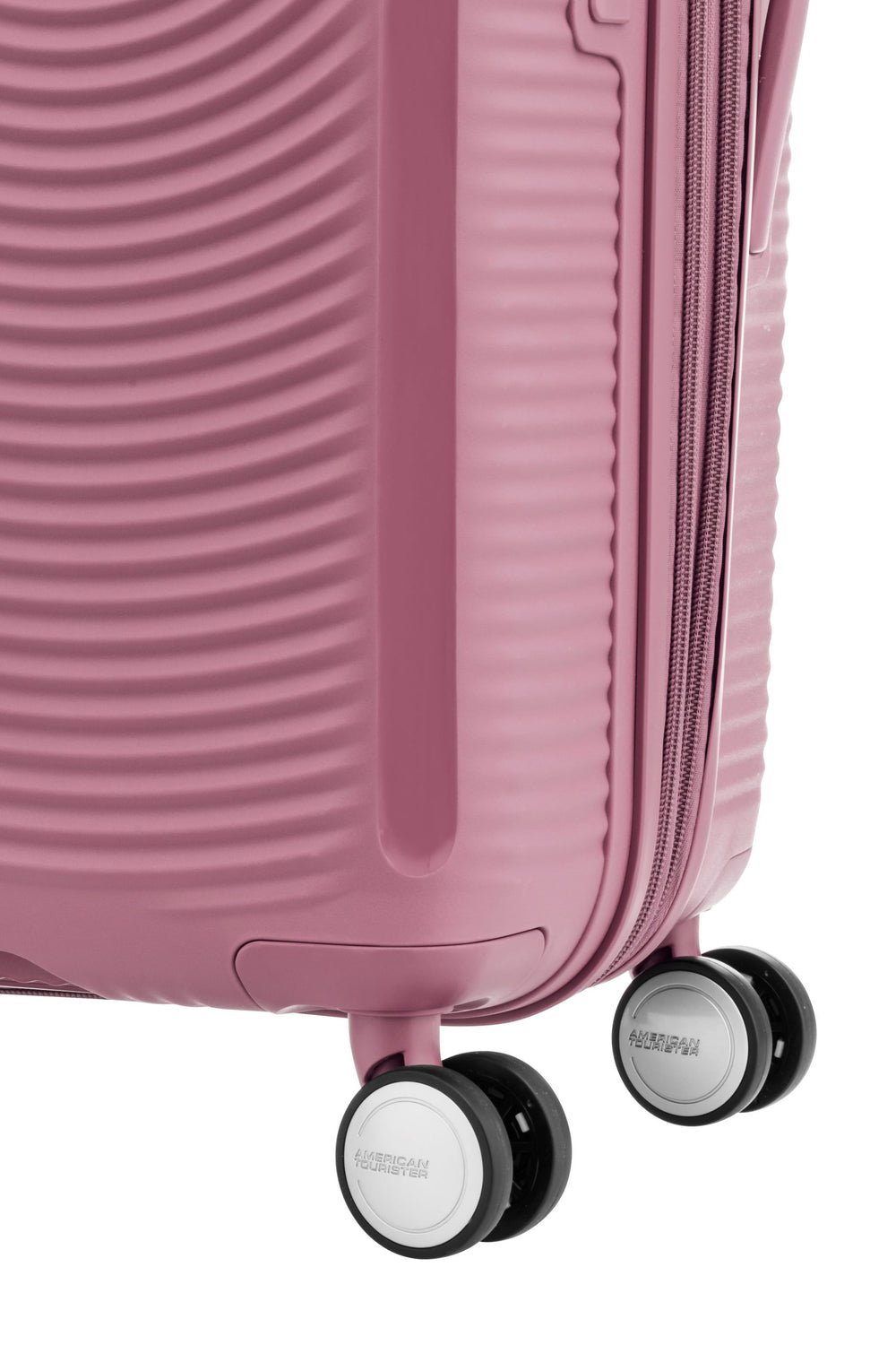 American Tourister Check-in Luggage