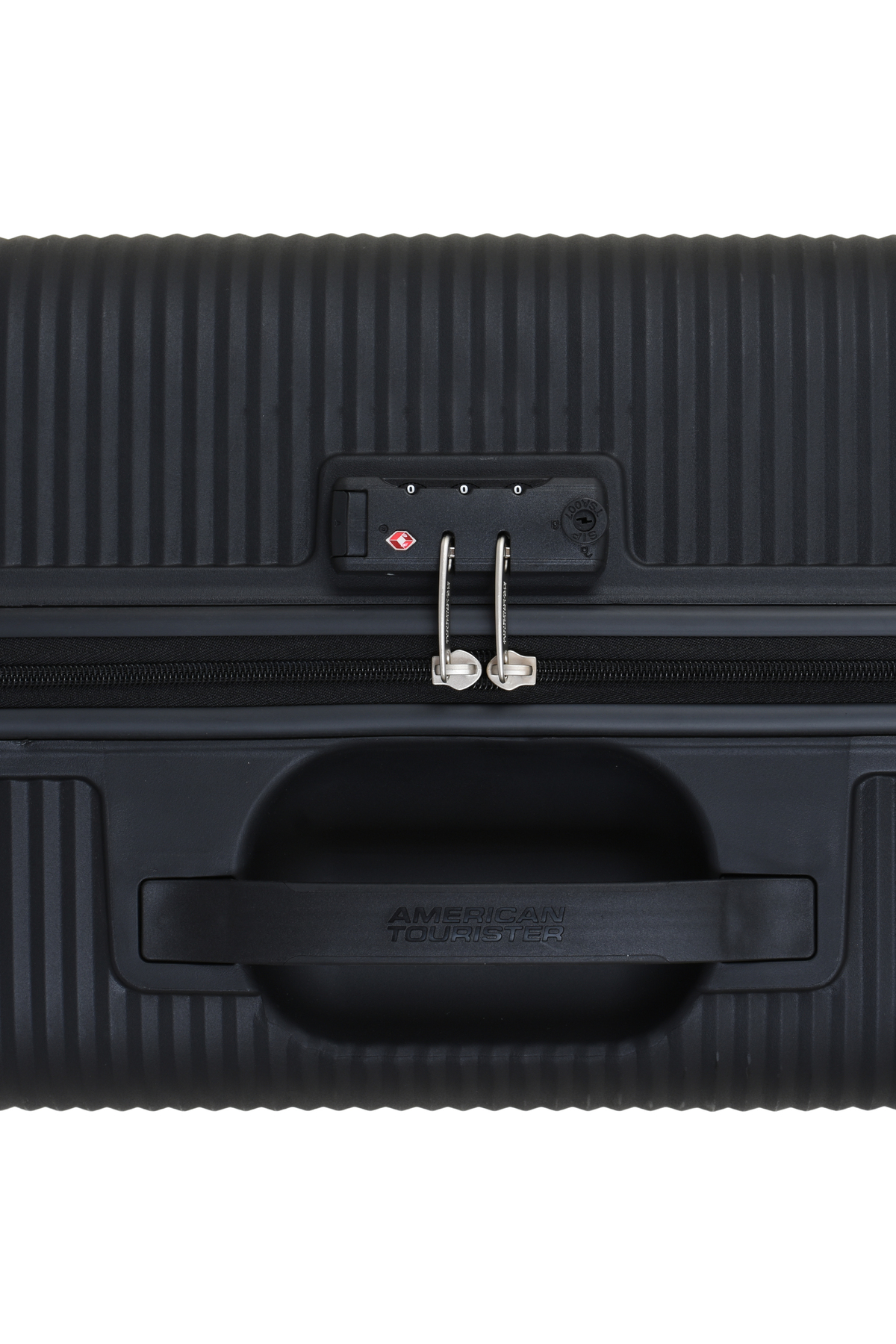 American Tourister Check-in Luggage