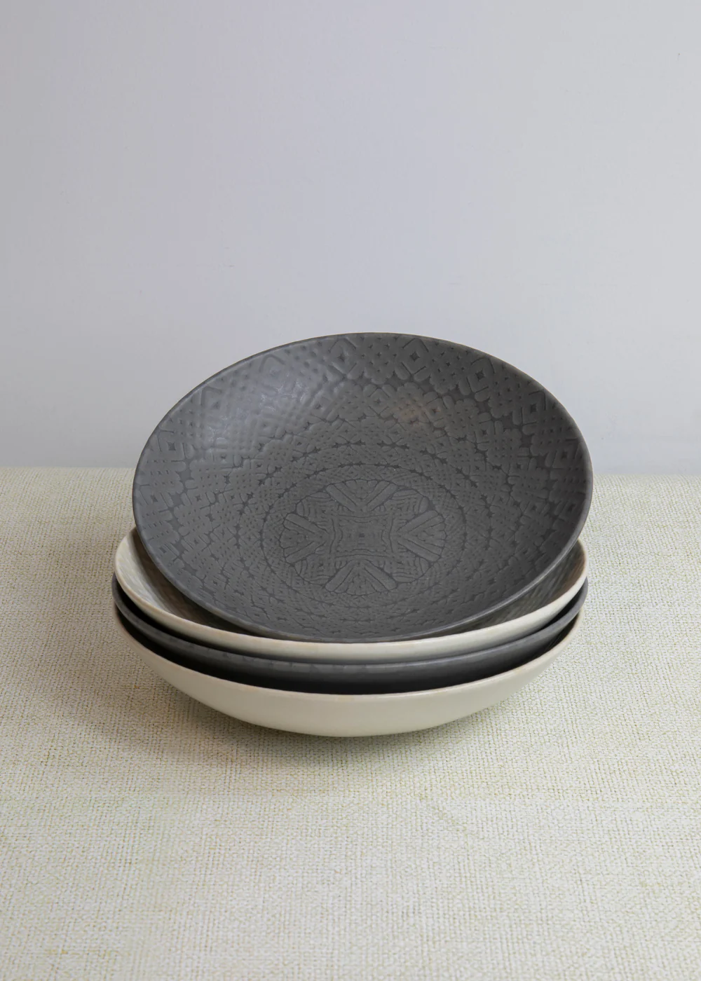 Kitchencraft - Assiettes Creuses En Grès Émaillé, Livrés Dans Un Coffret Cadeau, 22 Cm, Lot De 4, Motif Texturé