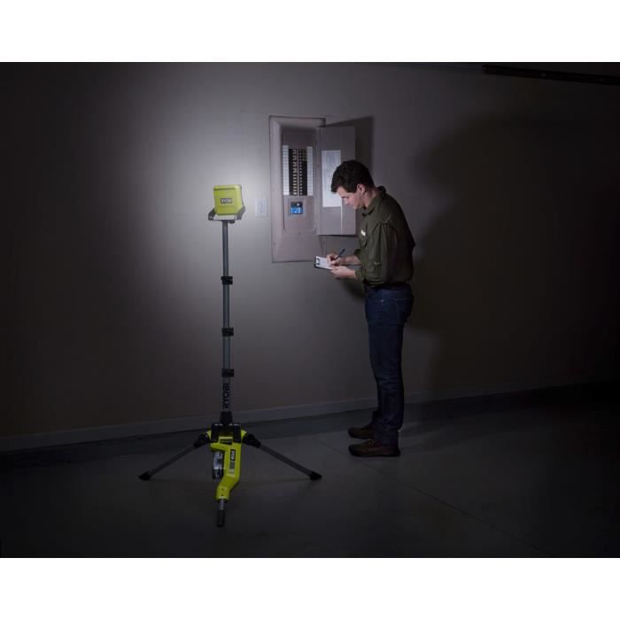Ryobi One+ Projecteur Led Sur Trépied Pliable & Ajustable 18v - R18tl-0