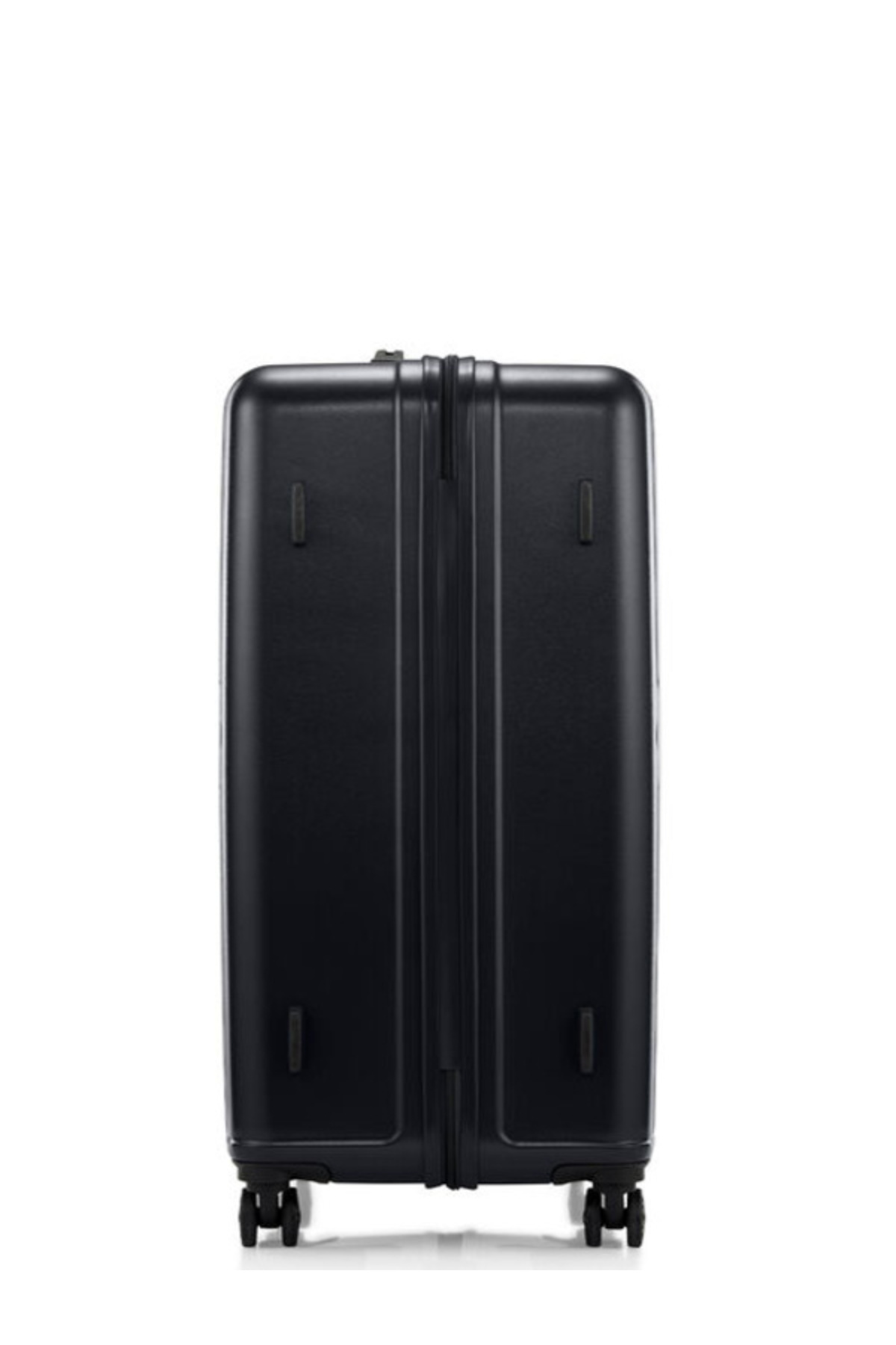 American Tourister Check-in Luggage