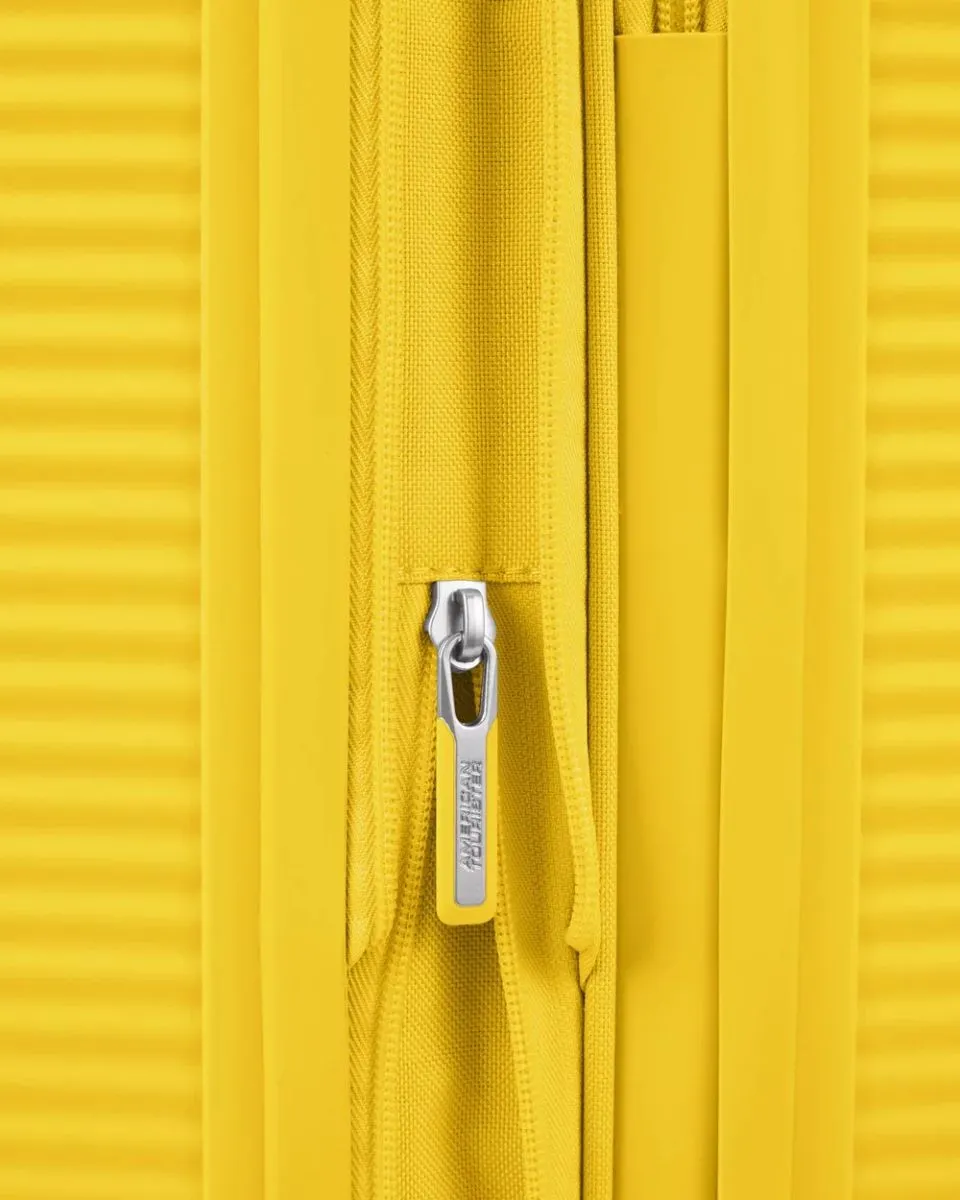 American Tourister