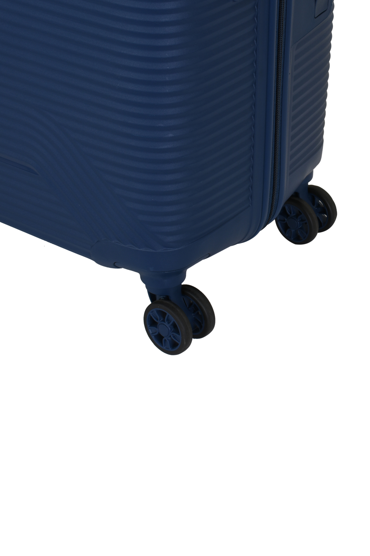 American Tourister Check-in Luggage