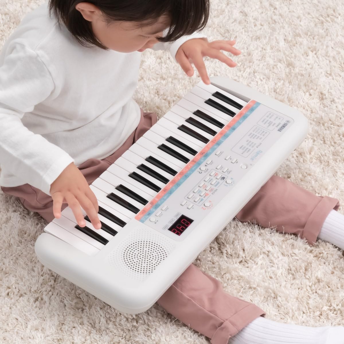 Yamaha Pss-E30 Yamaha 37 Keys Portable Keyboard