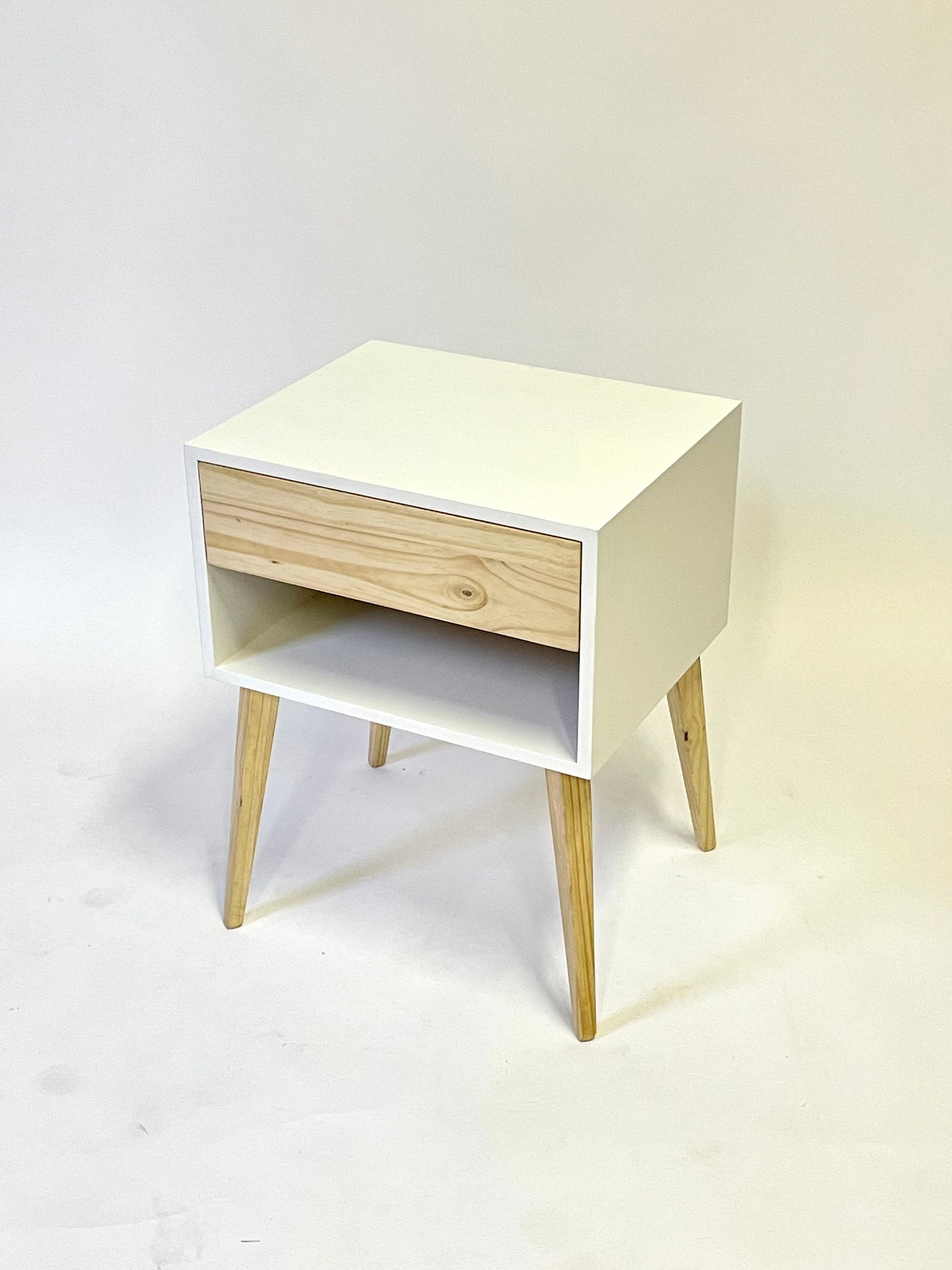 Fihlo 1 Drawer Side Table With Shelf