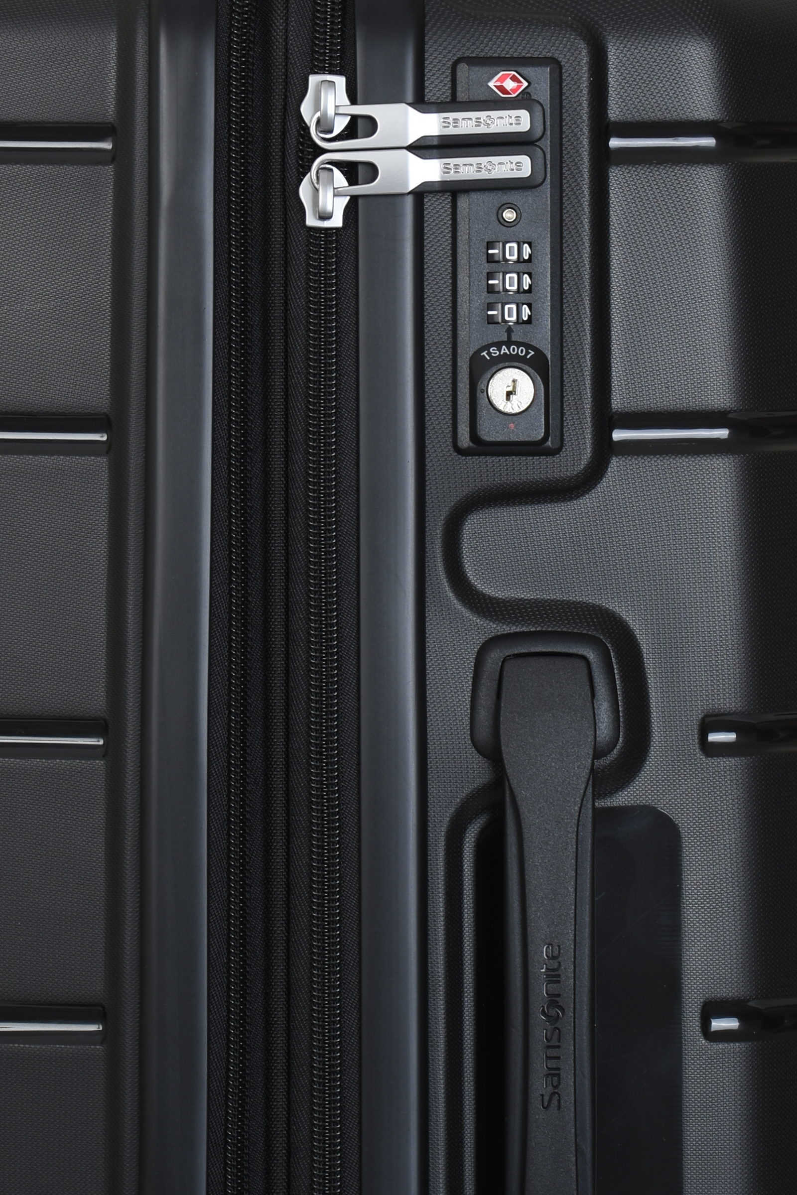 Samsonite Check-in Luggage
