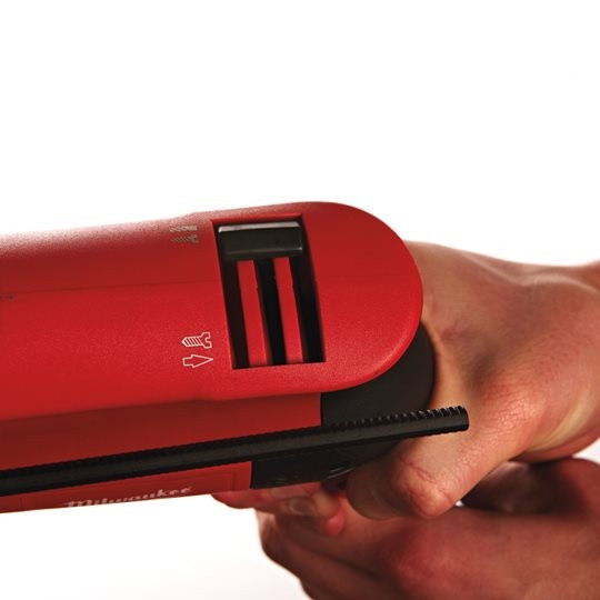 Perceuse 630 W 13 Mm 59 Nm Avec Coffret De 13 Rp Milwaukee