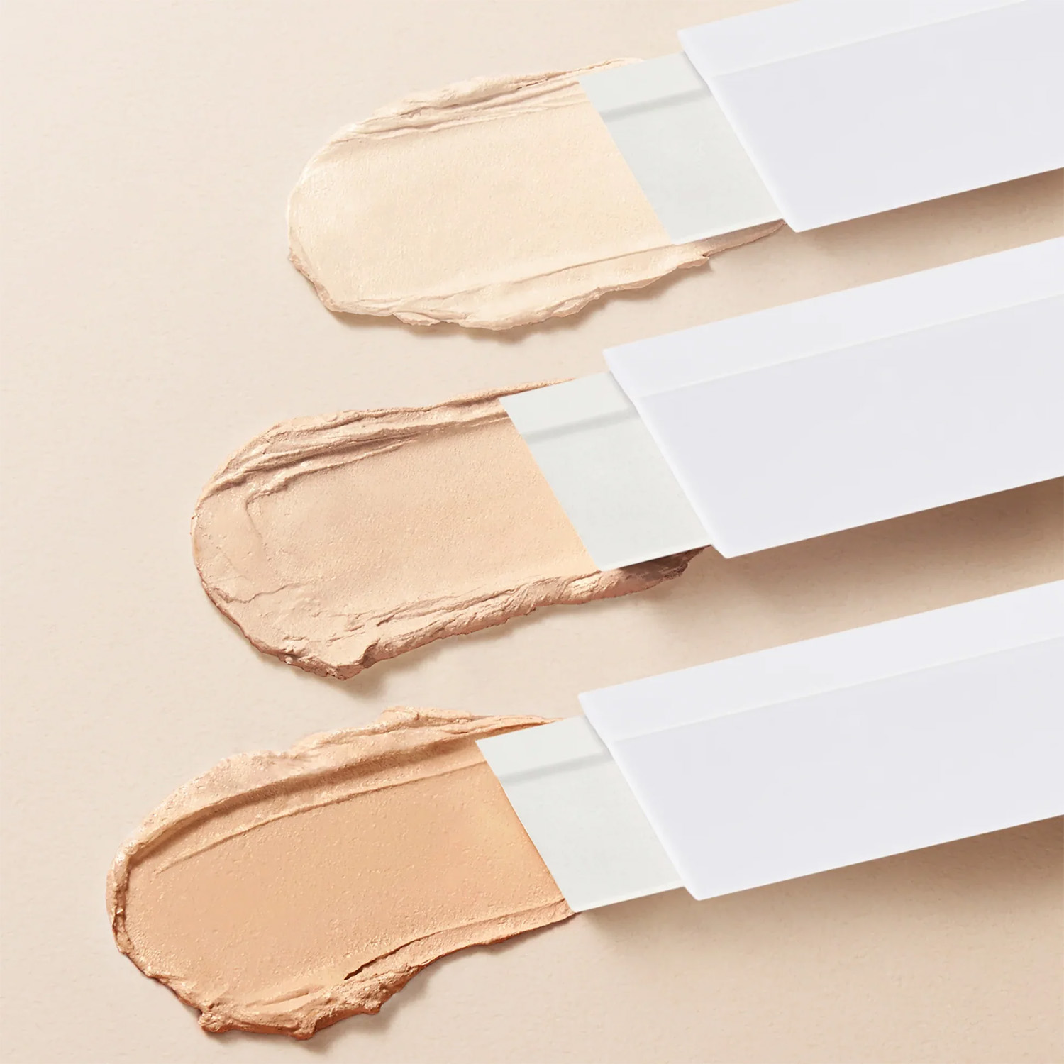 Aplikácia make-upu ELROEL Blanc Cover Cream Stick Deep
