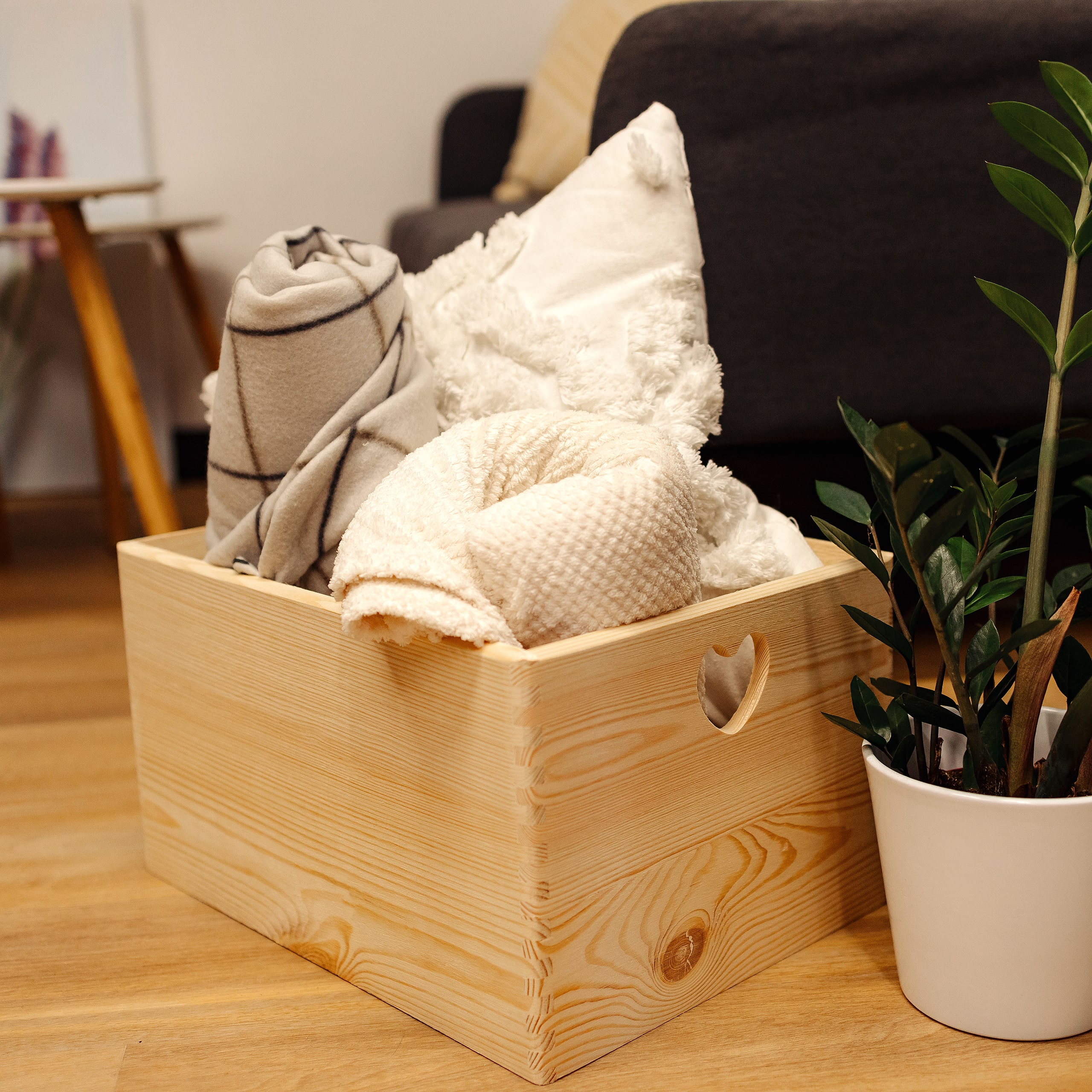 Creative Deco Caisse Bois Rangement Non Peint | 40 X 30 X 24 Cm (+/- 1cm) | Boîte Rangement Bois Poignées Forme De Cœur