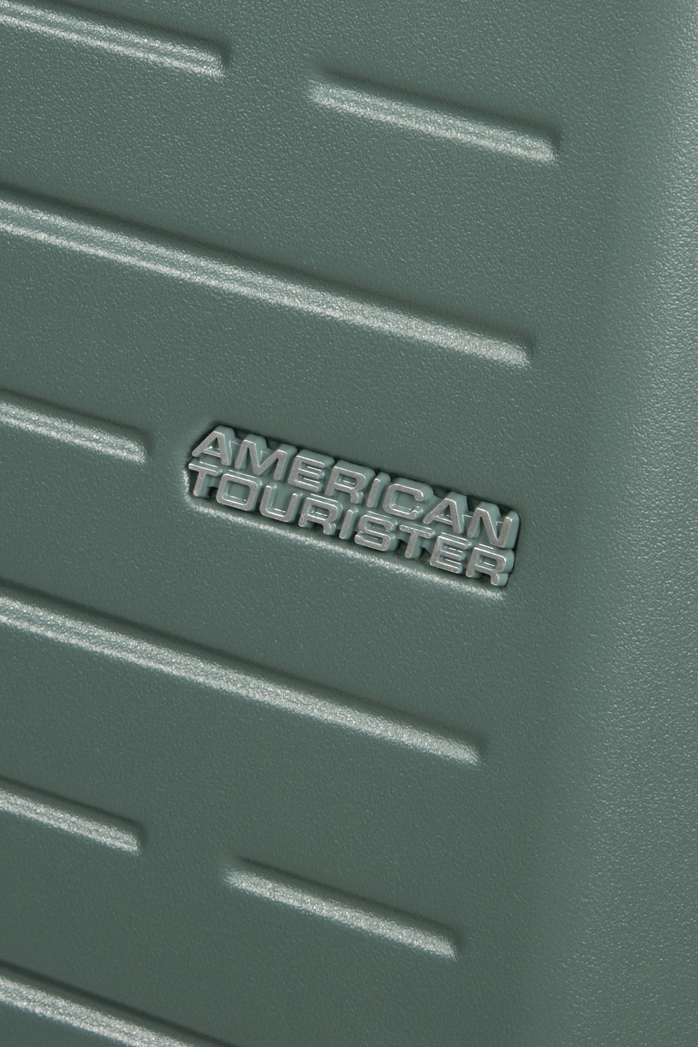 American Tourister Check-in Luggage
