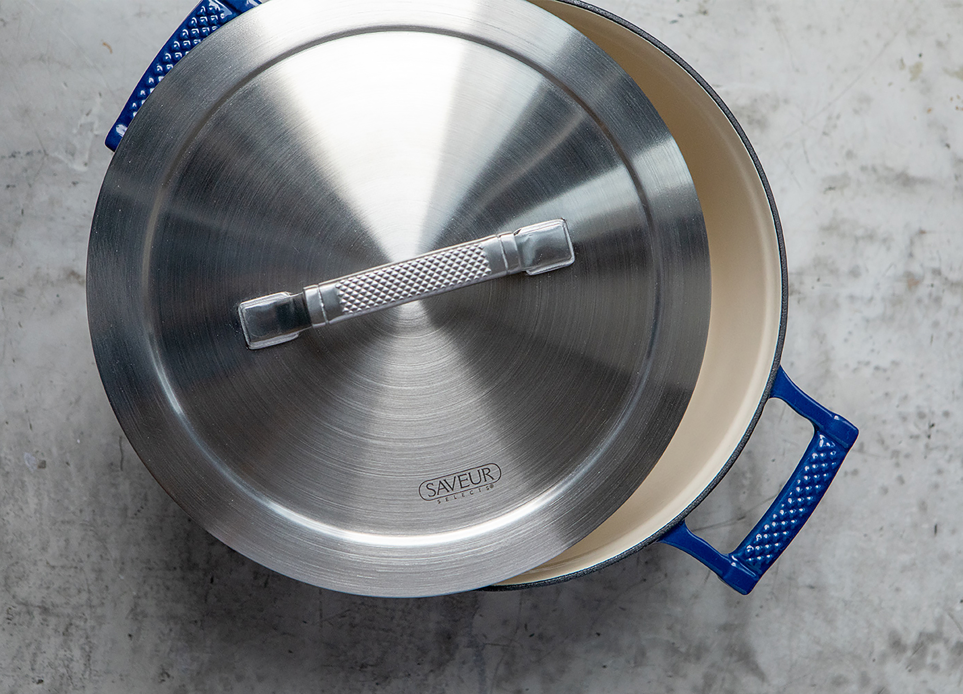 Saveur Selects - Série Voyage - Poêle En Fonte 25 Cm - Induction - Garantie À Vie - Classique Bleu