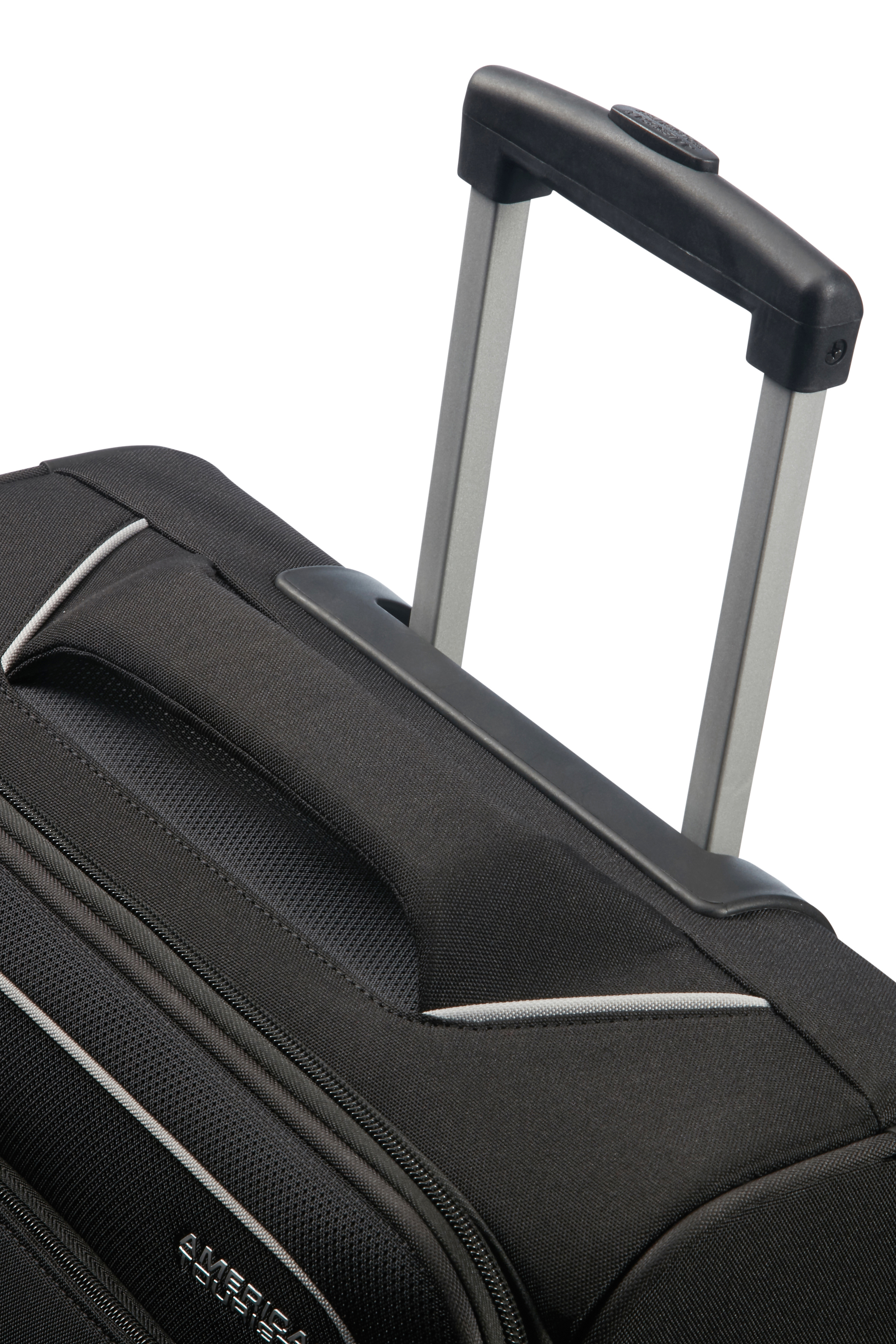 American Tourister Check-in Luggage