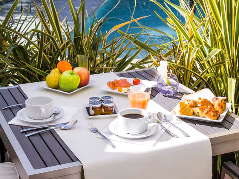 Séjour De 2 Jours En Hôtel 4* Au Centre De Cannes