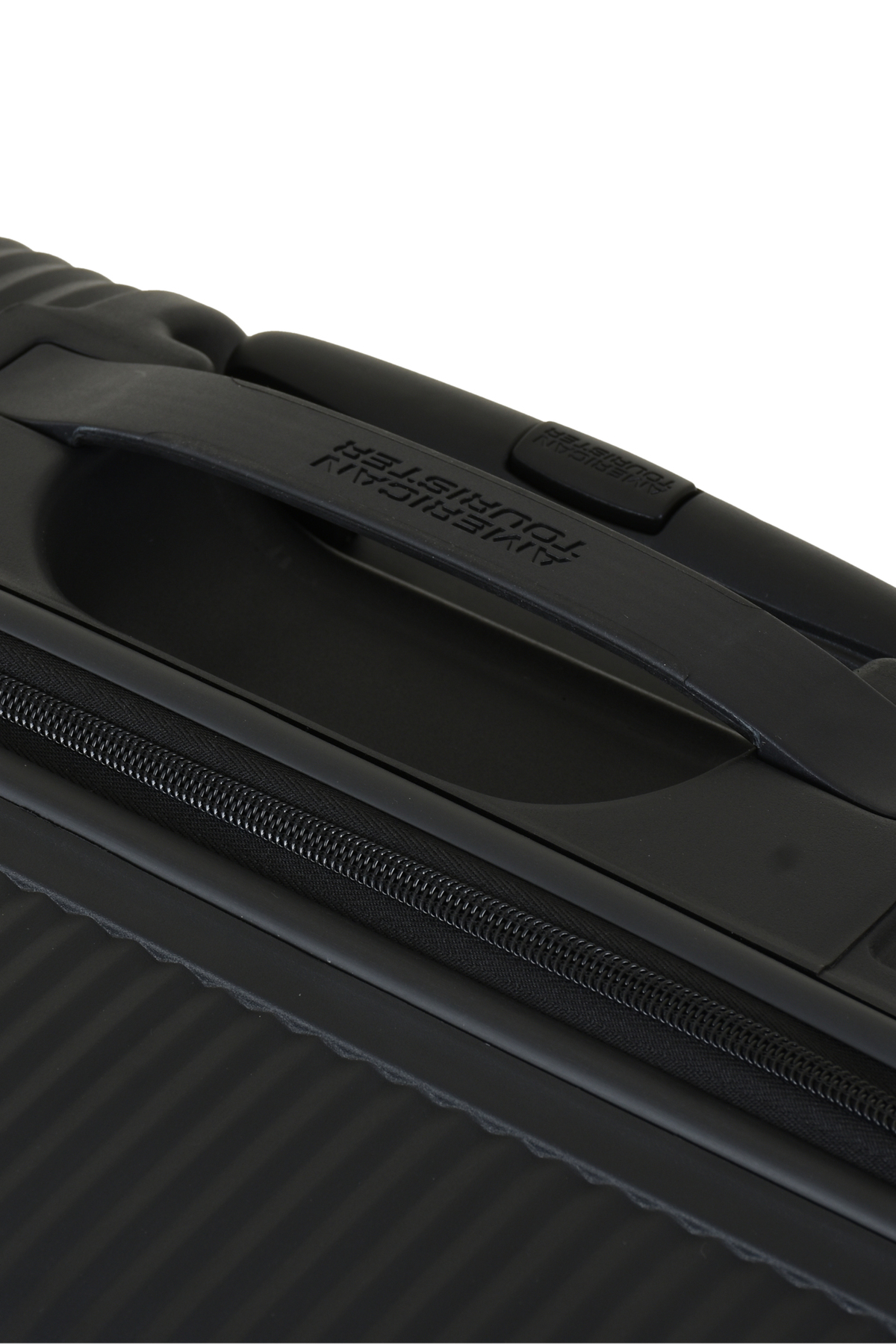 American Tourister Check-in Luggage