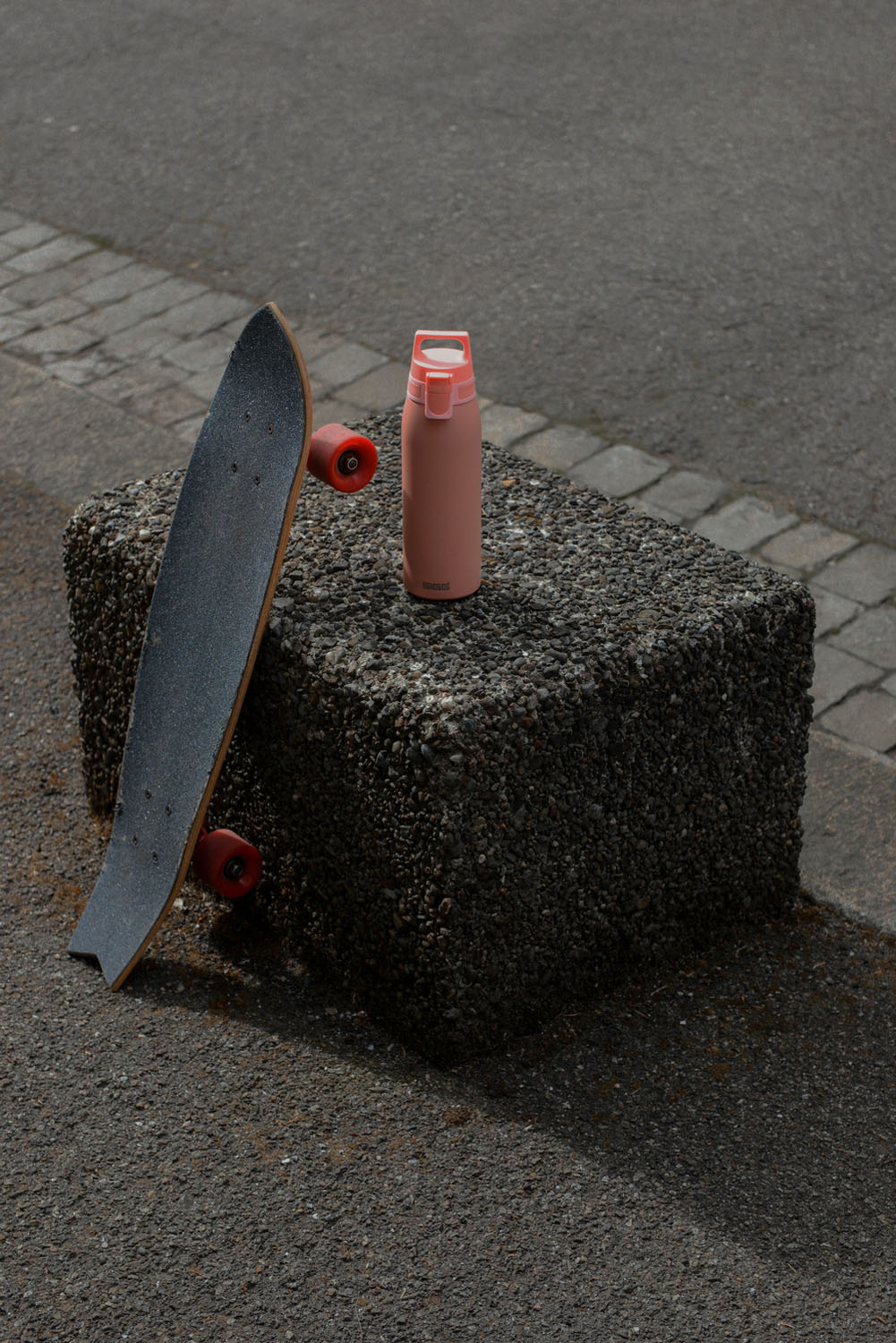Gourde Sigg Shield One Shy Pink 1l Pour Boissons Plates Et Gazeuses