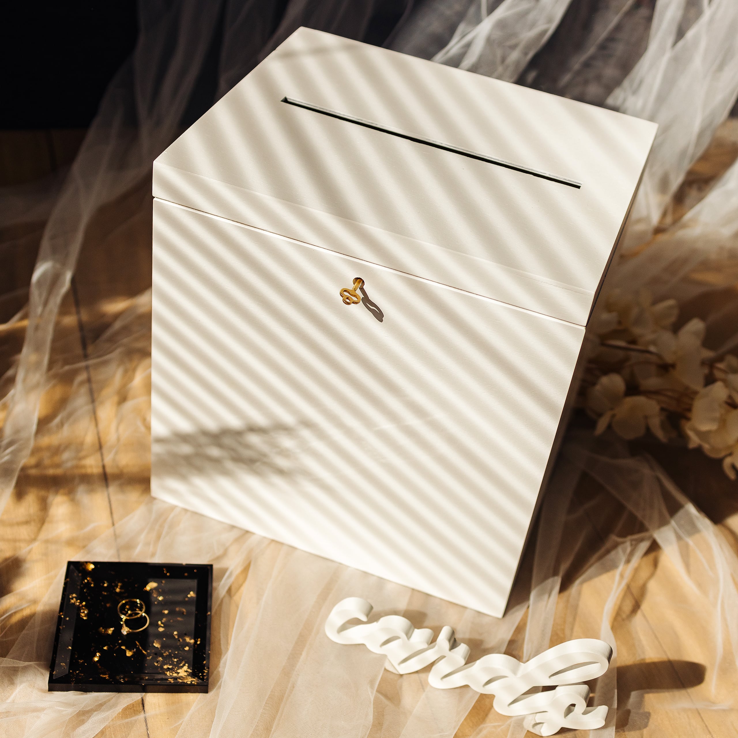 Creative Deco Boite Bois Enveloppes Blanc | 29 X 25 X 30 Cm | Couvercle Et Clé | Boîte Mariage | Boite Souvenirs Cartes