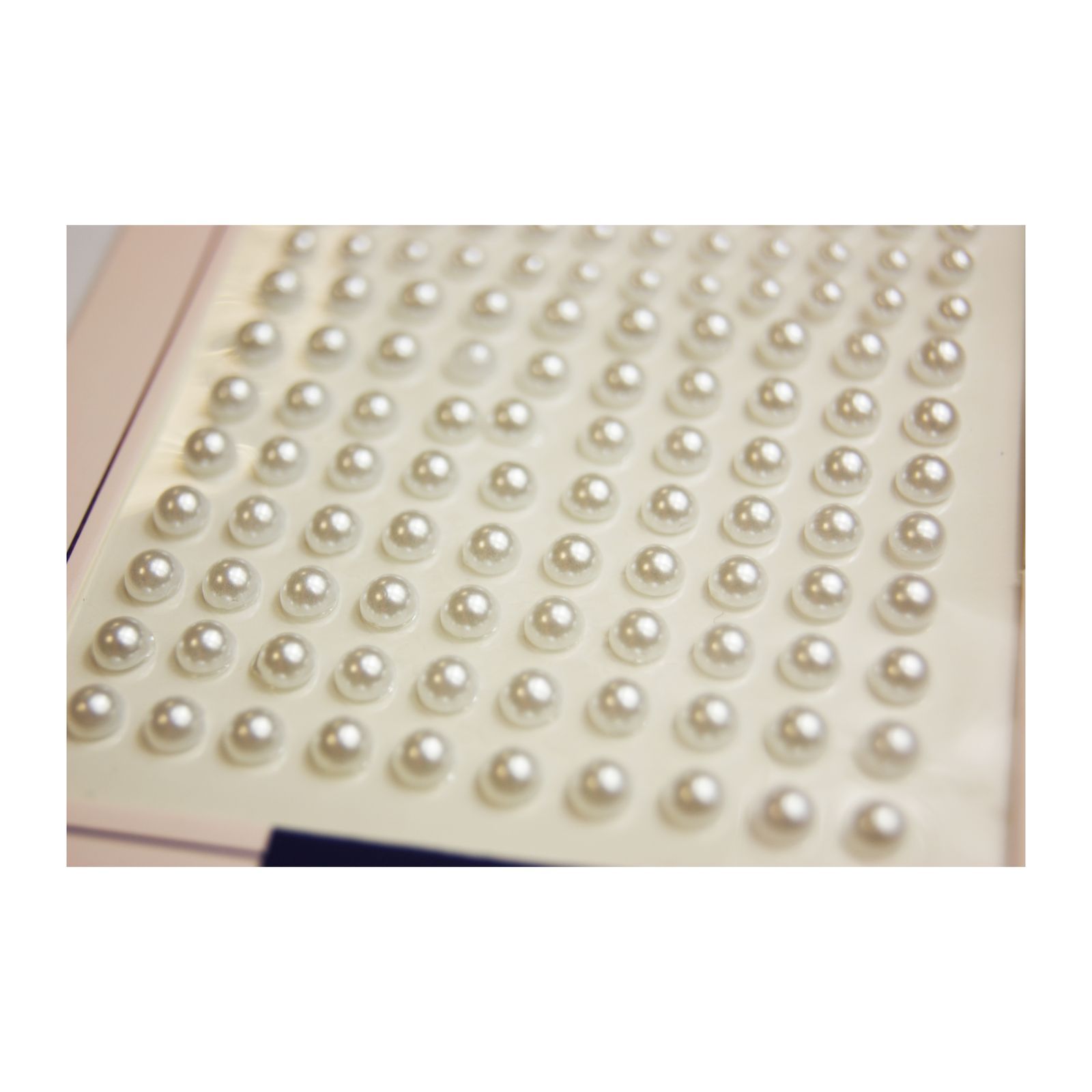 image: Image: Autocollants Strass - Perles Iridescentes - Blanches
