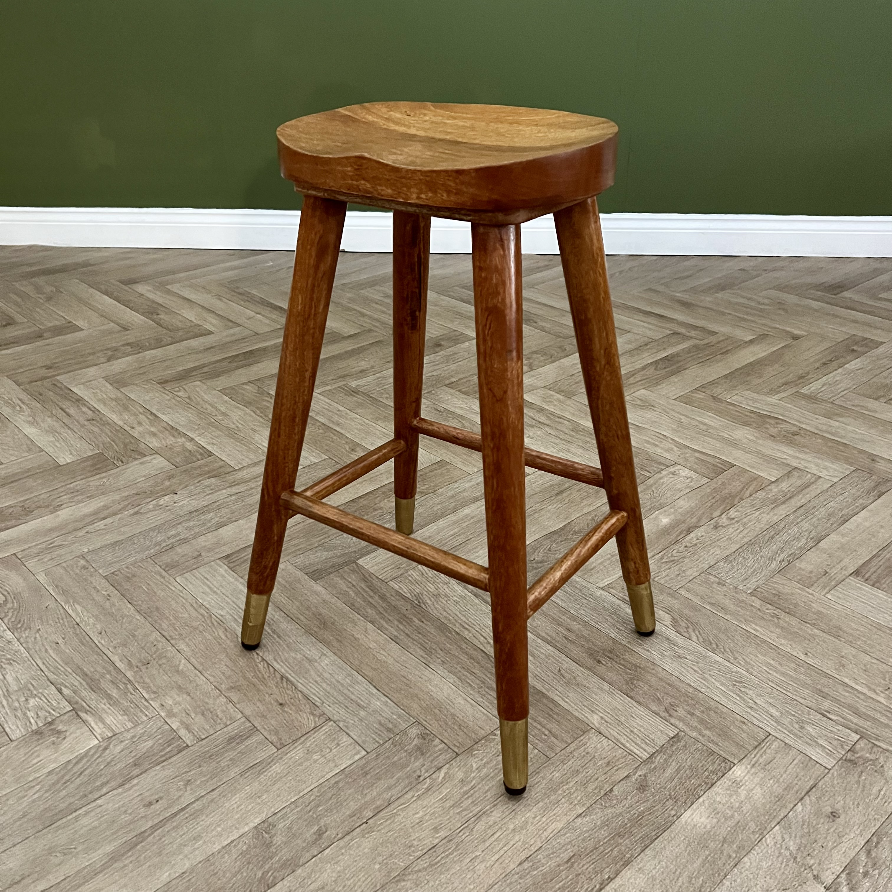 Solid Mango Wood Bar Stool – Dark Oak Finish Wooden Counter Stool with Brass