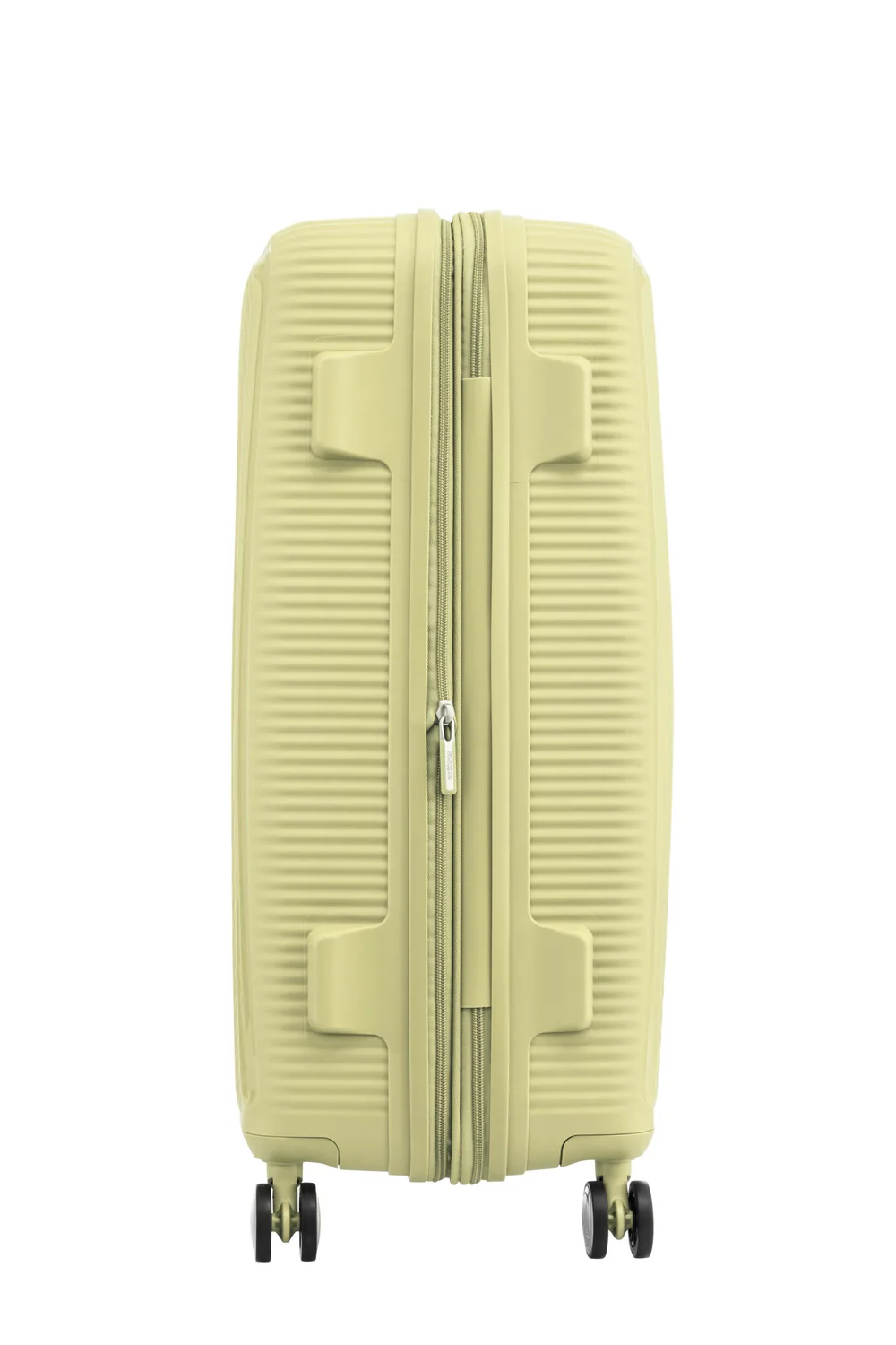 American Tourister Check-in Luggage