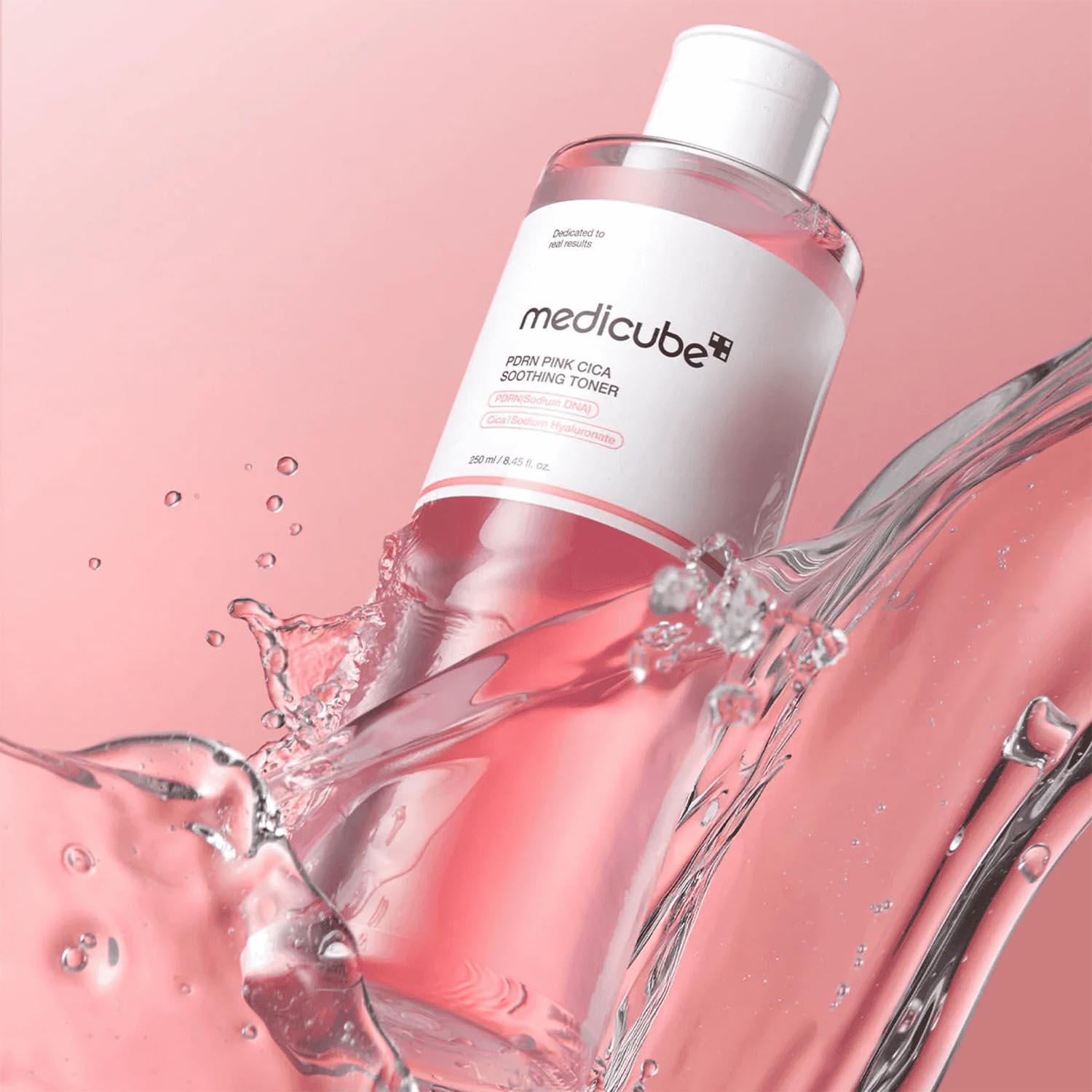 Balenie upokojujúceho tonera Medicube PDRN Pink Cica