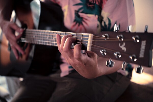 Yamaha Acoustic Guitar Beginner